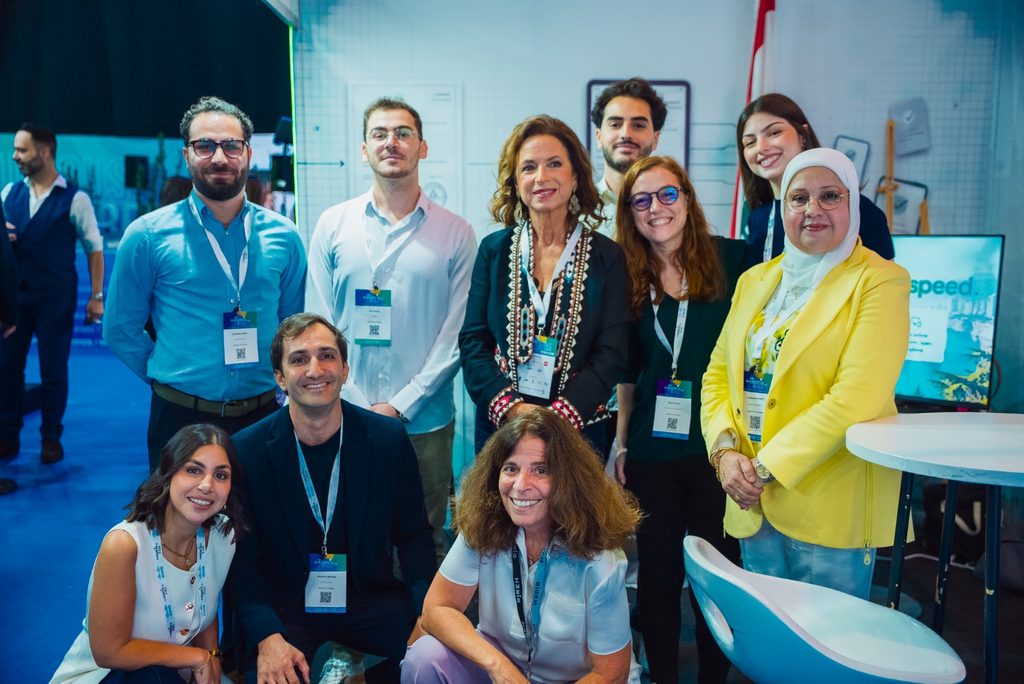 Youth 4 Governance team with the Minister of Tourism, Laura Lahoud